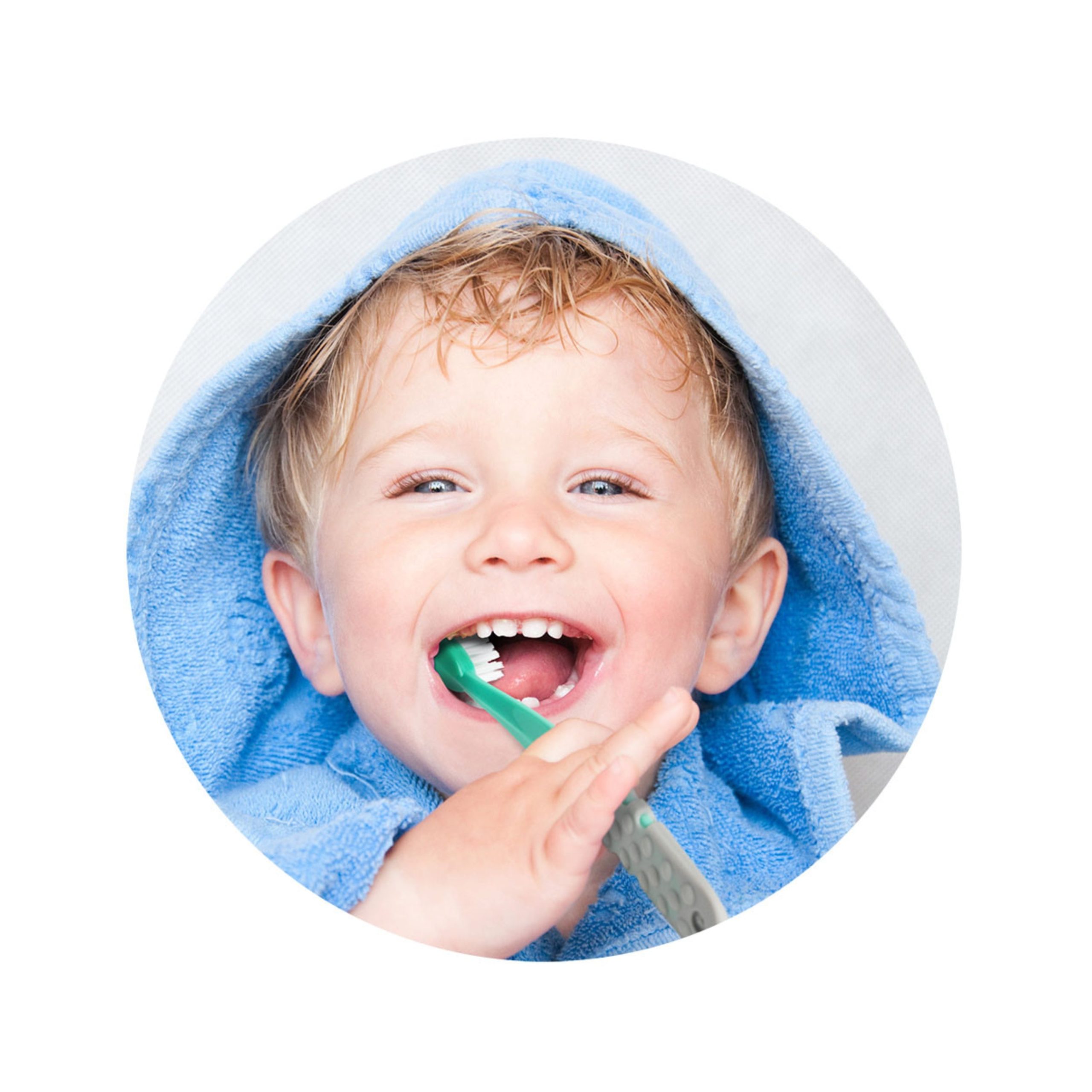 04_-RADIUS_Totz_Plus_Toothbrush_3_yrs_Extra_Soft_Lifestyle5_1.jpg