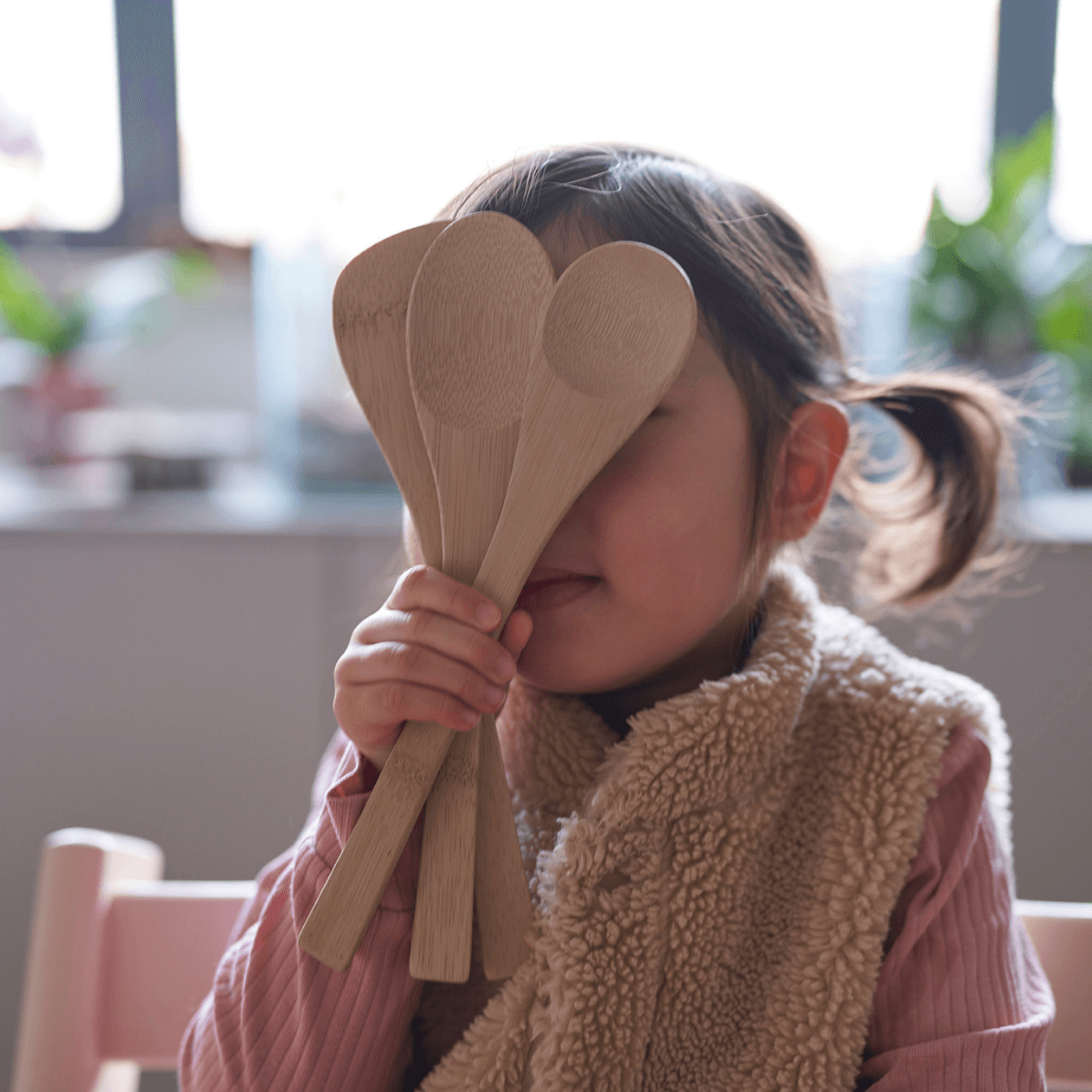 057930KidsinKitchen-bambu.png