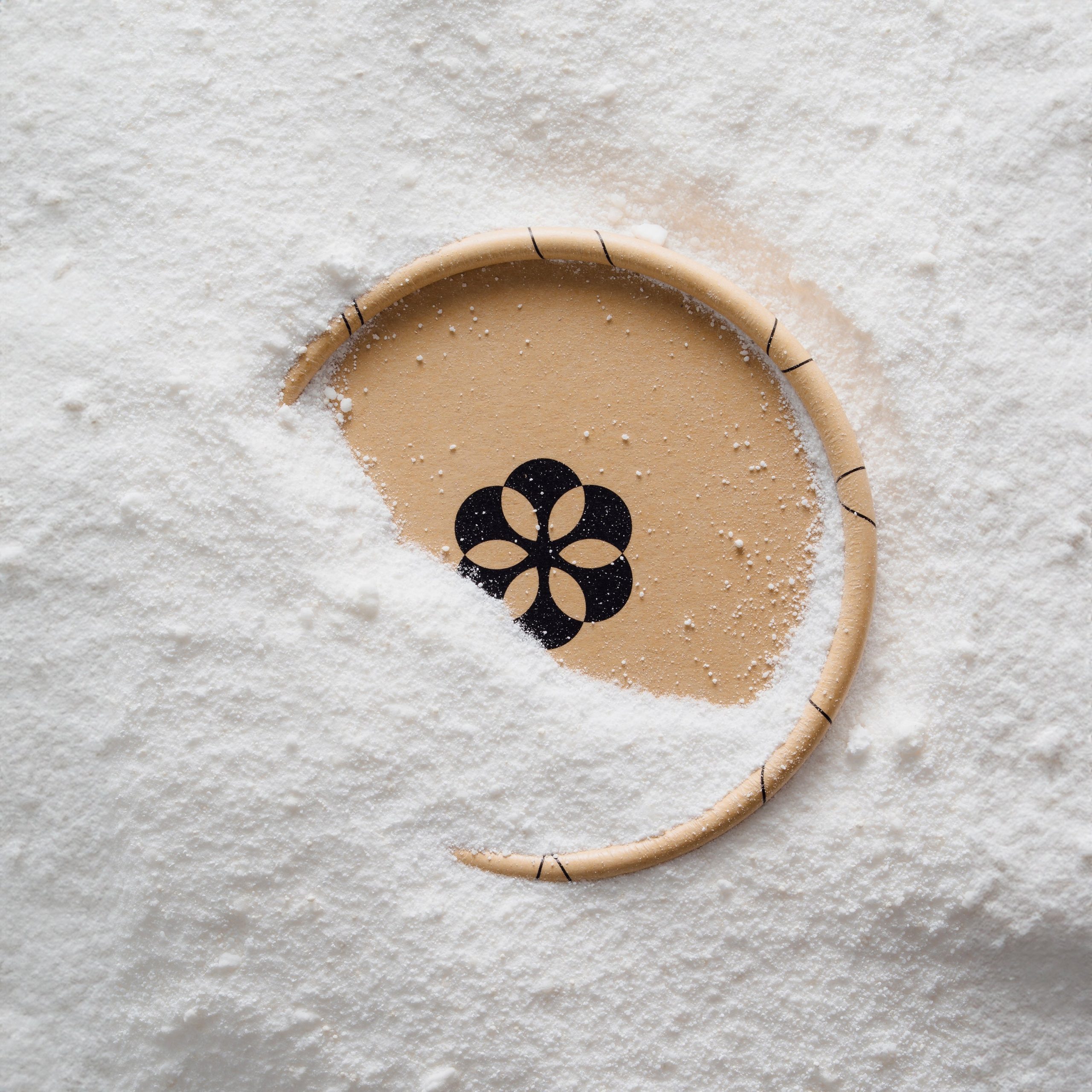05_dirtylabs_toilet_powder.jpg