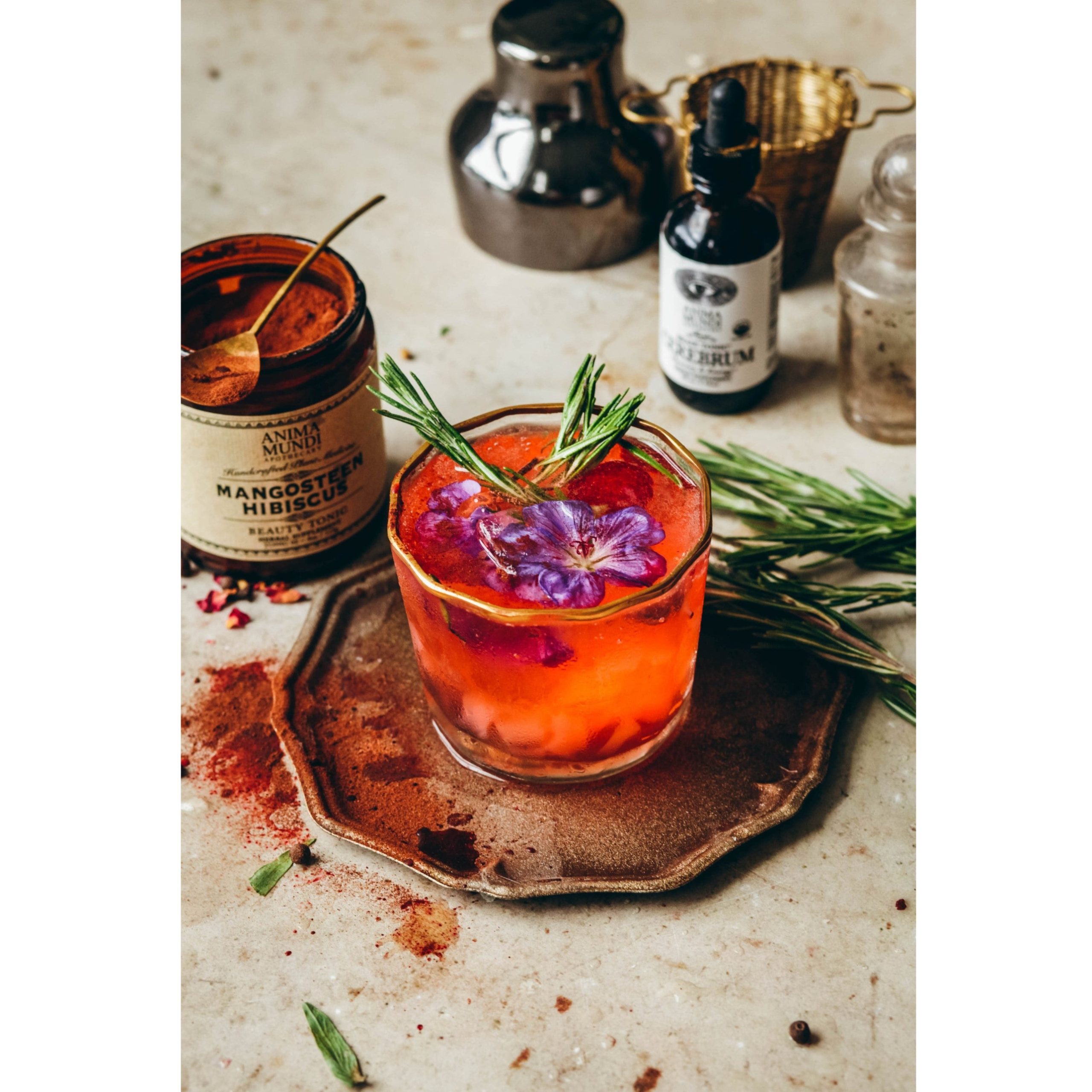 AnimaMundi_MangosteenHibiscus_4oz_lifestyle2.jpg