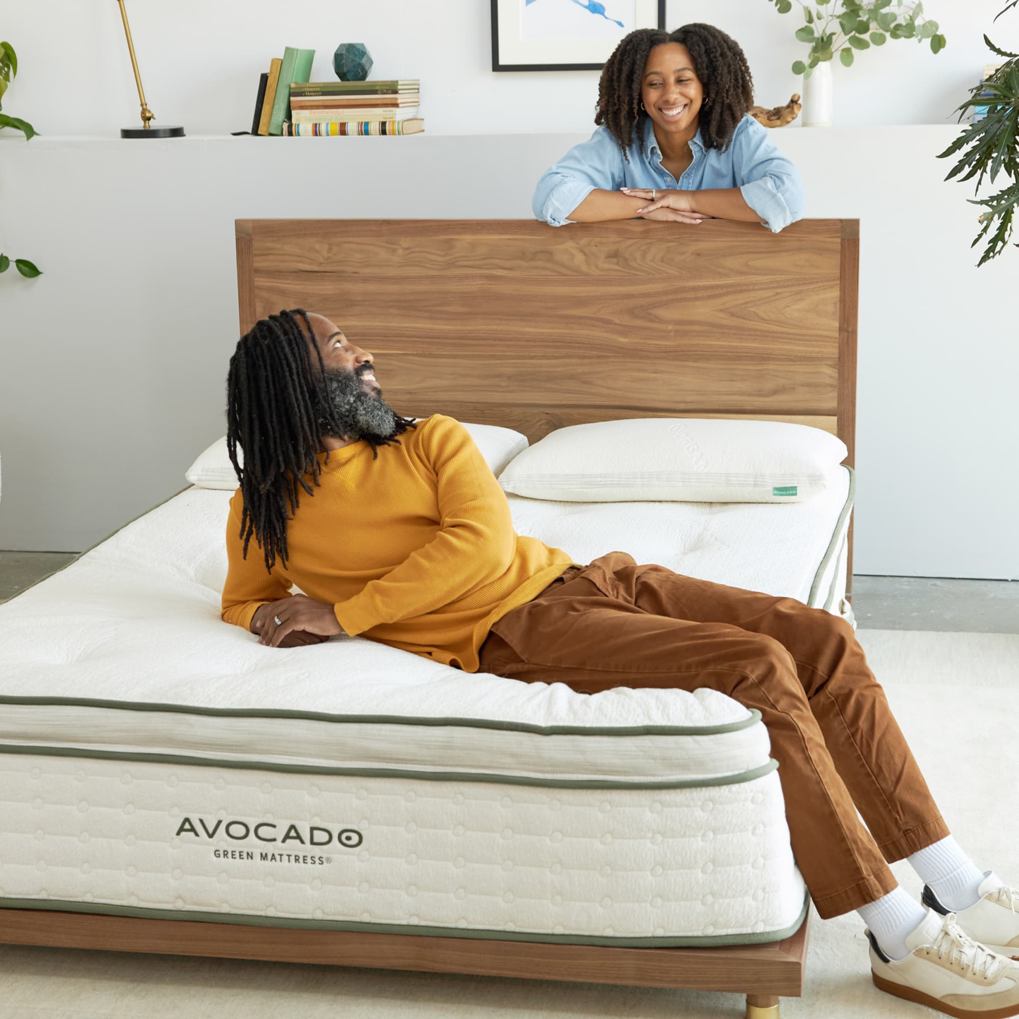 Avocado_Green_Mattress_Pillow-Top_AVO_MALIBU_41_WALNUT_14068_2000w.jpg