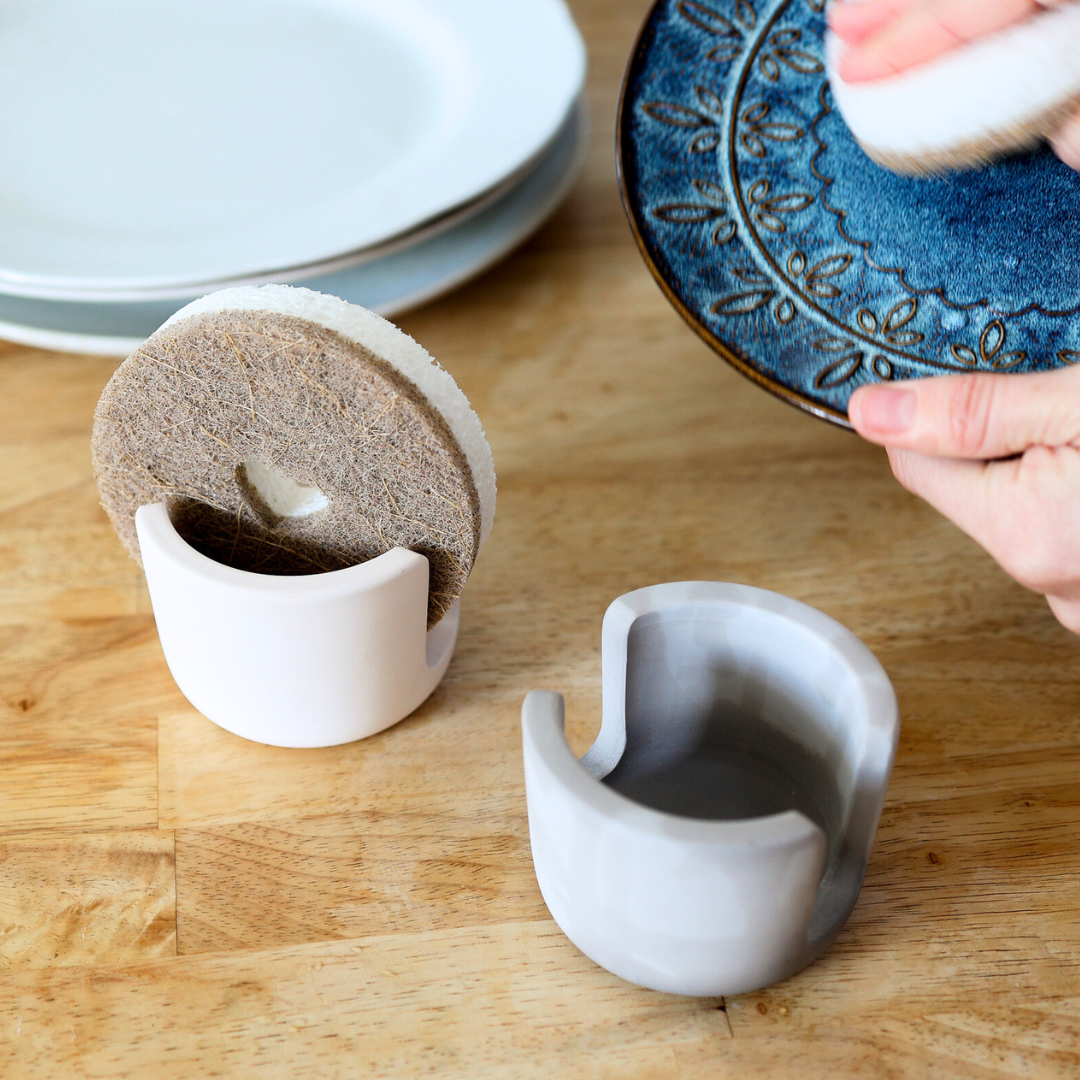 Diatomite_Sponge_holders_on_counter-_ceramic_aesthetic_sponge_holders._Plastic-free_kitchen.png