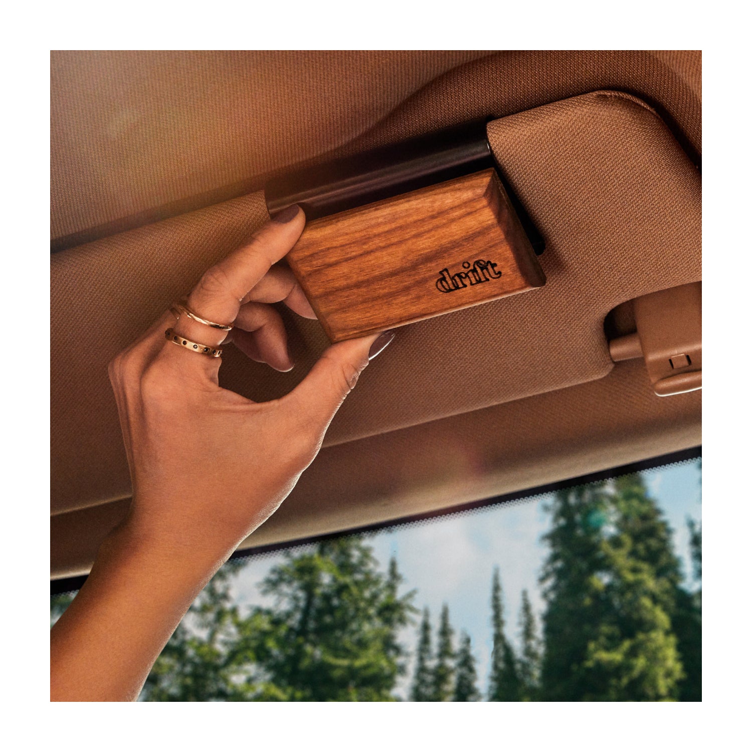 Drift_Single_Wood_Starter_Kit_Cabana_Lifestyle_Application.jpg