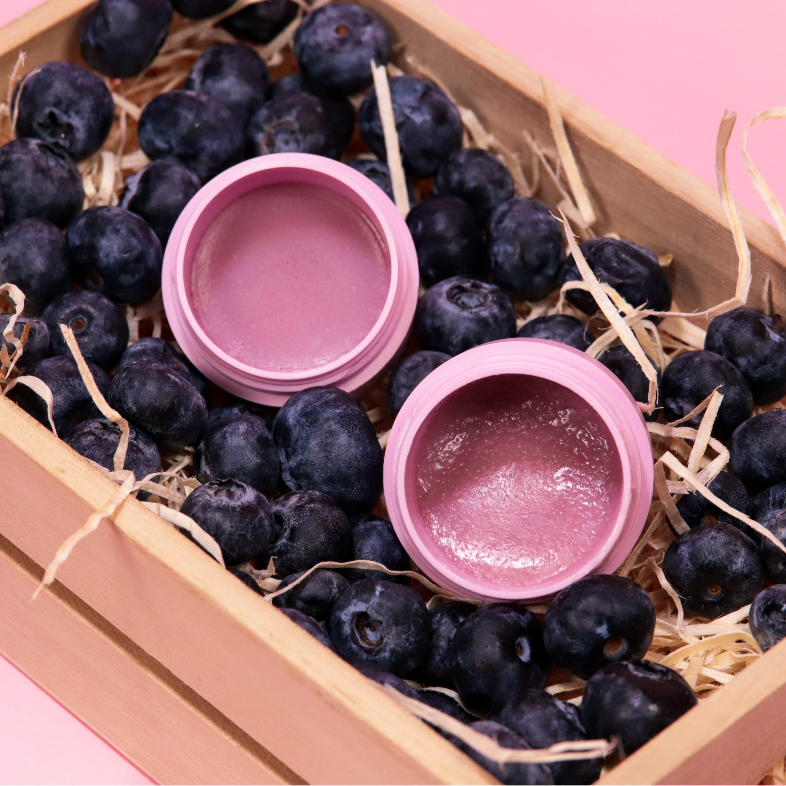 EFF_LipScrubandBalmKit_Blueberry_Lifestyle3.jpg