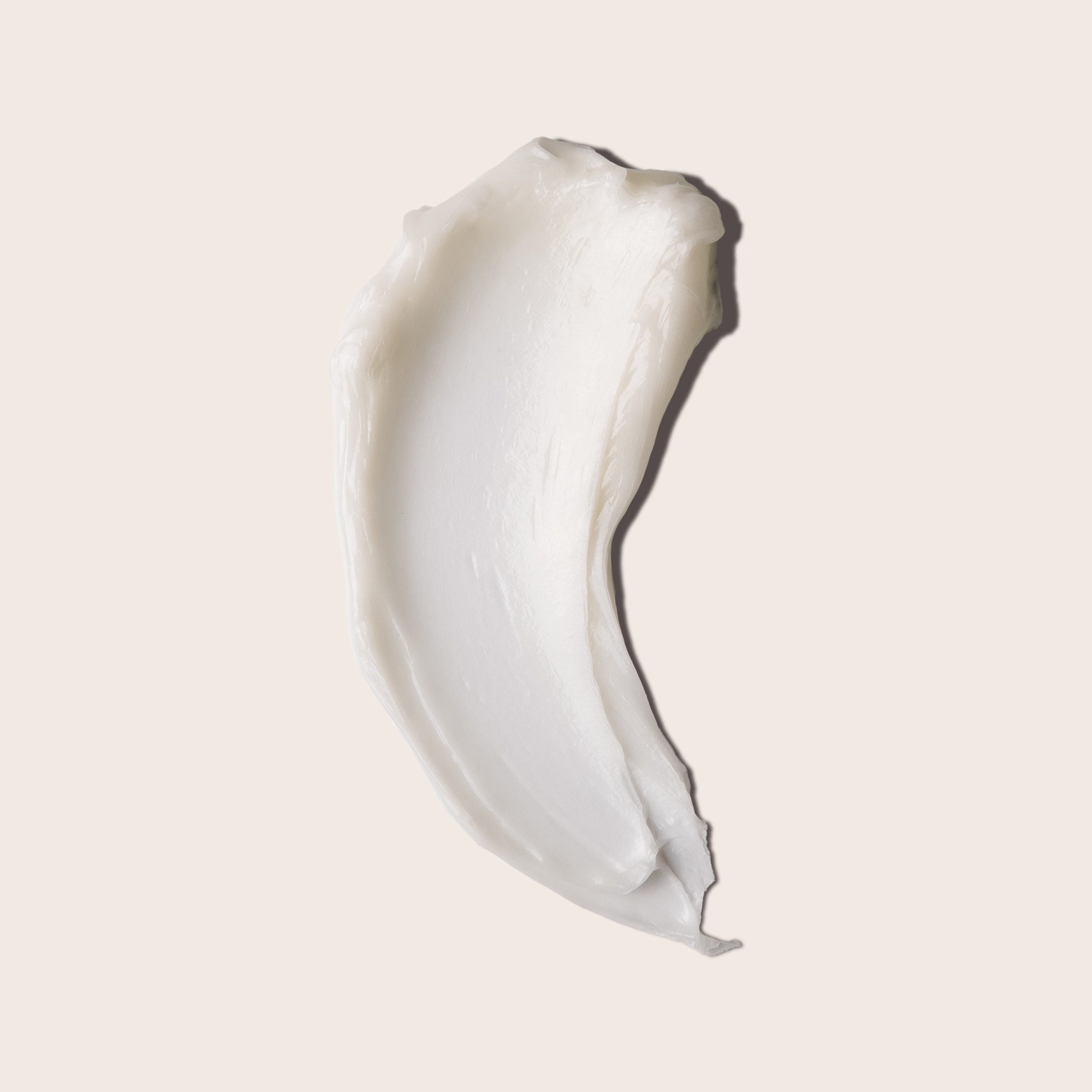 Everist_TheFFConditioner_Tin_Lifestyle_1.jpg