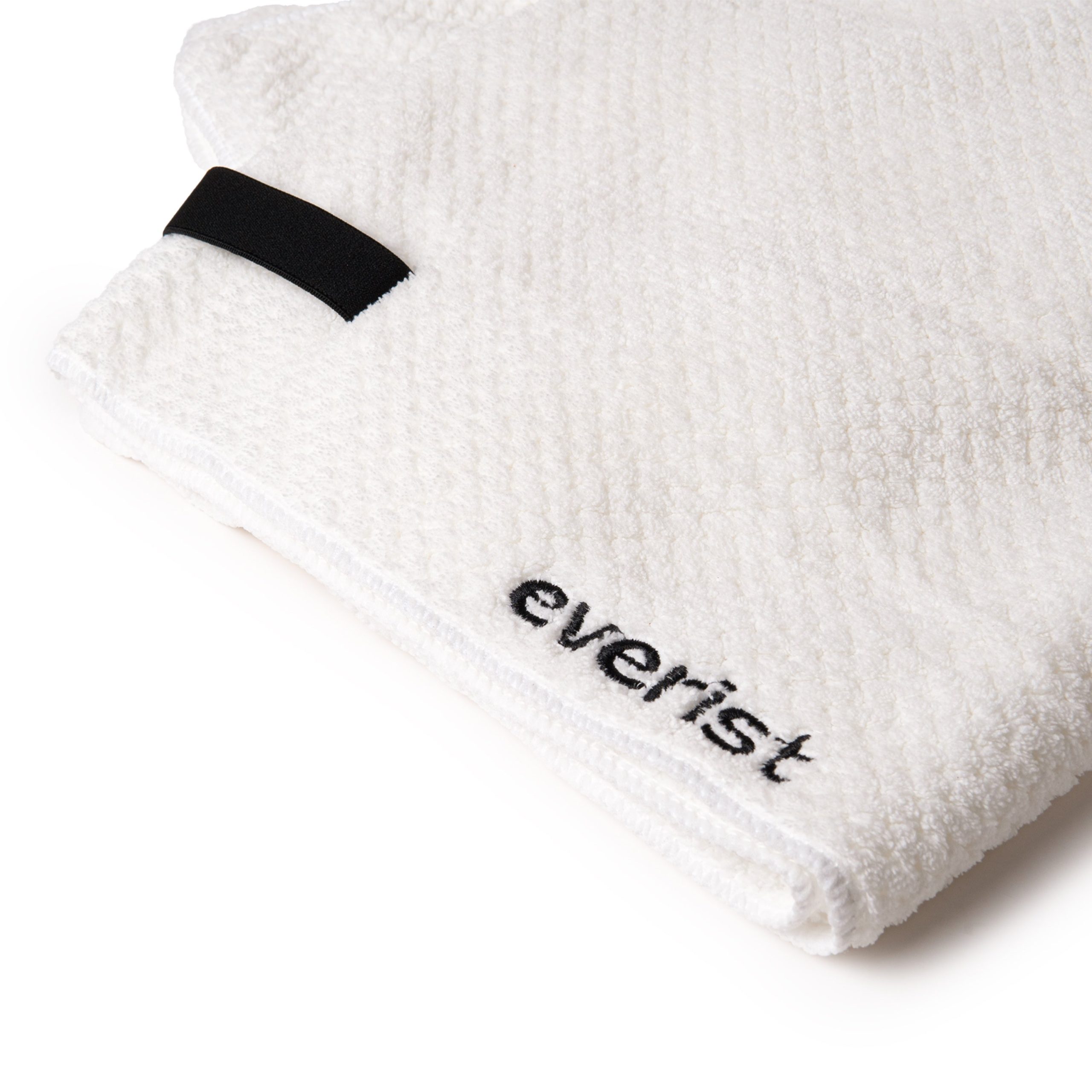 Everist_TheQuickDryHairTowel_Lifestyle2.jpg