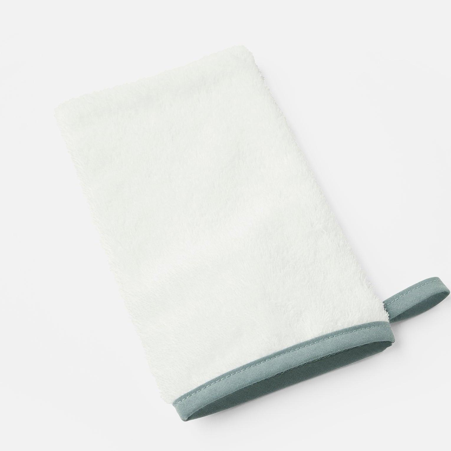 FA24_CloudLoomOrganic_BabyHoodedTowelSet_UndyedwLagoon_B_2805_aced93c6-57e4-4a20-8ccf-6a5e0bda84b8.jpg