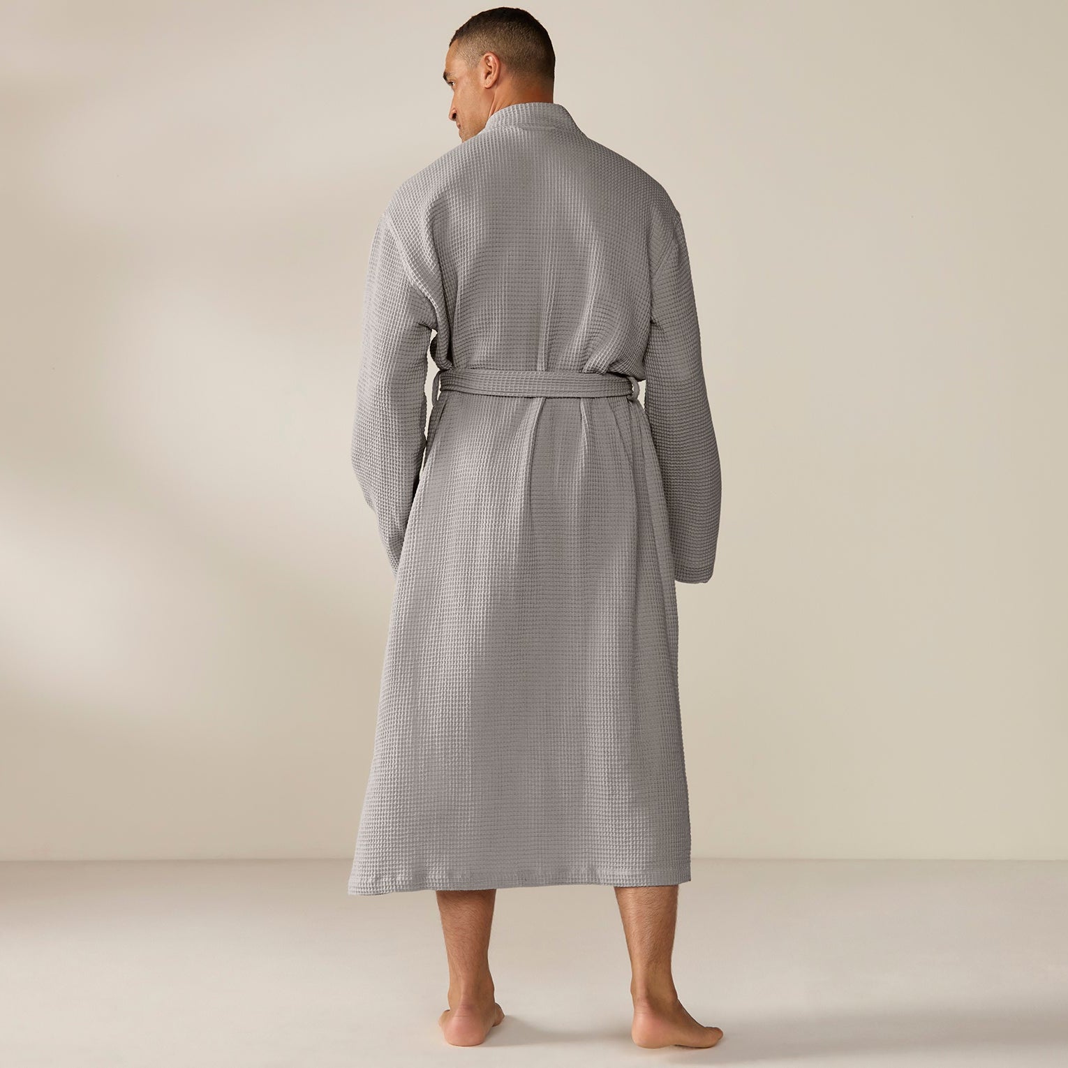 FA25_UnisexOrganicWaffle_Robe_Fog_M_2009.jpg