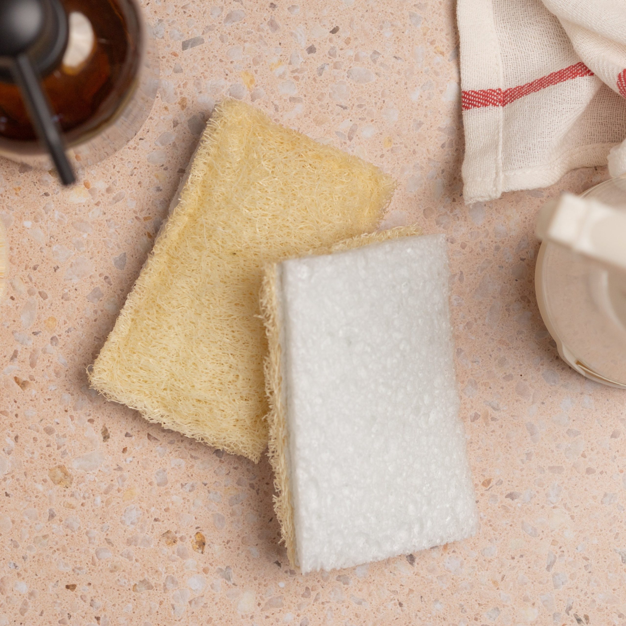 FC25215DLoofahScrubberSponge2pk_LS1.jpg