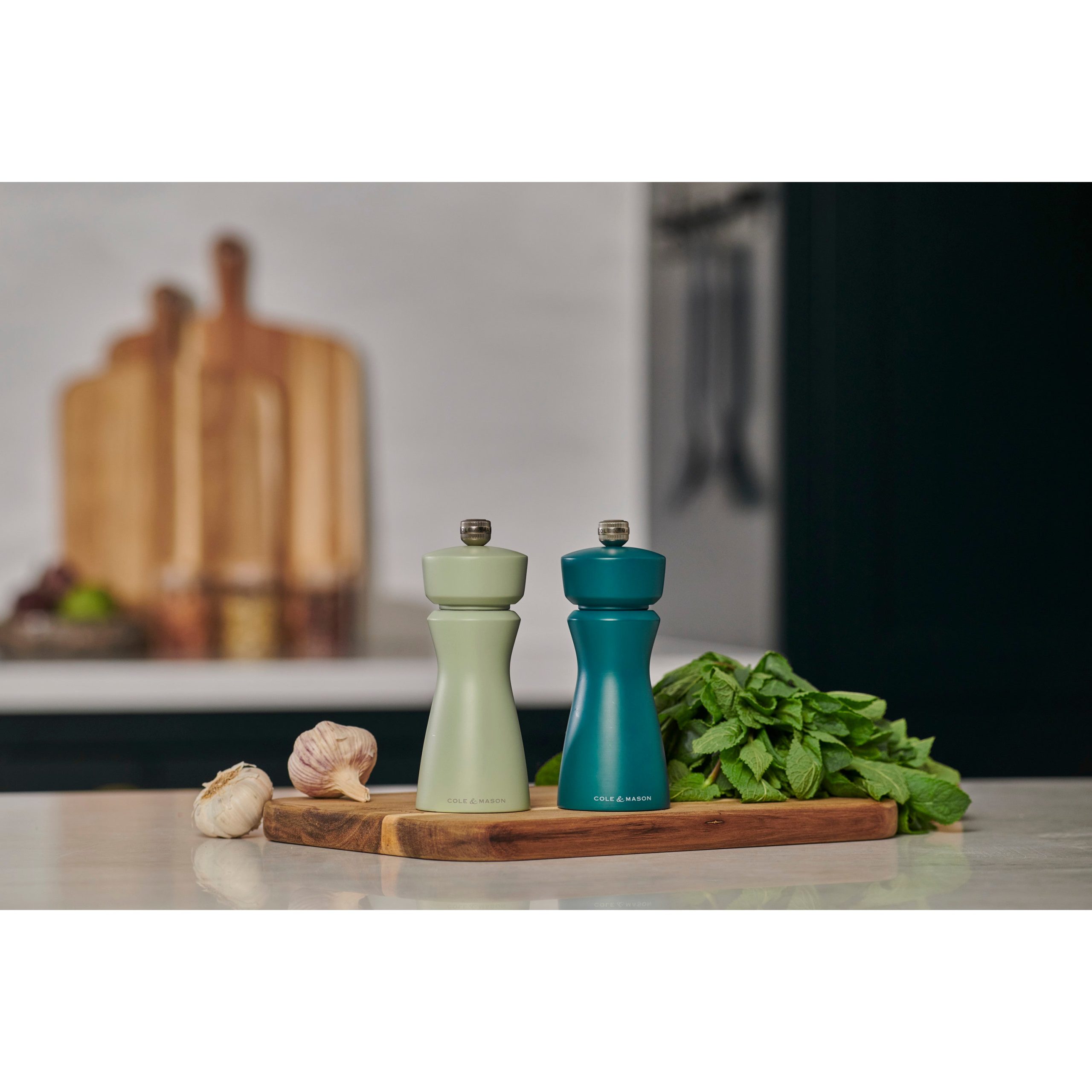 H243192_H243193_C_M_KENTON_SAGE_SEA_SALT_KITCHEN_LS_118.jpg