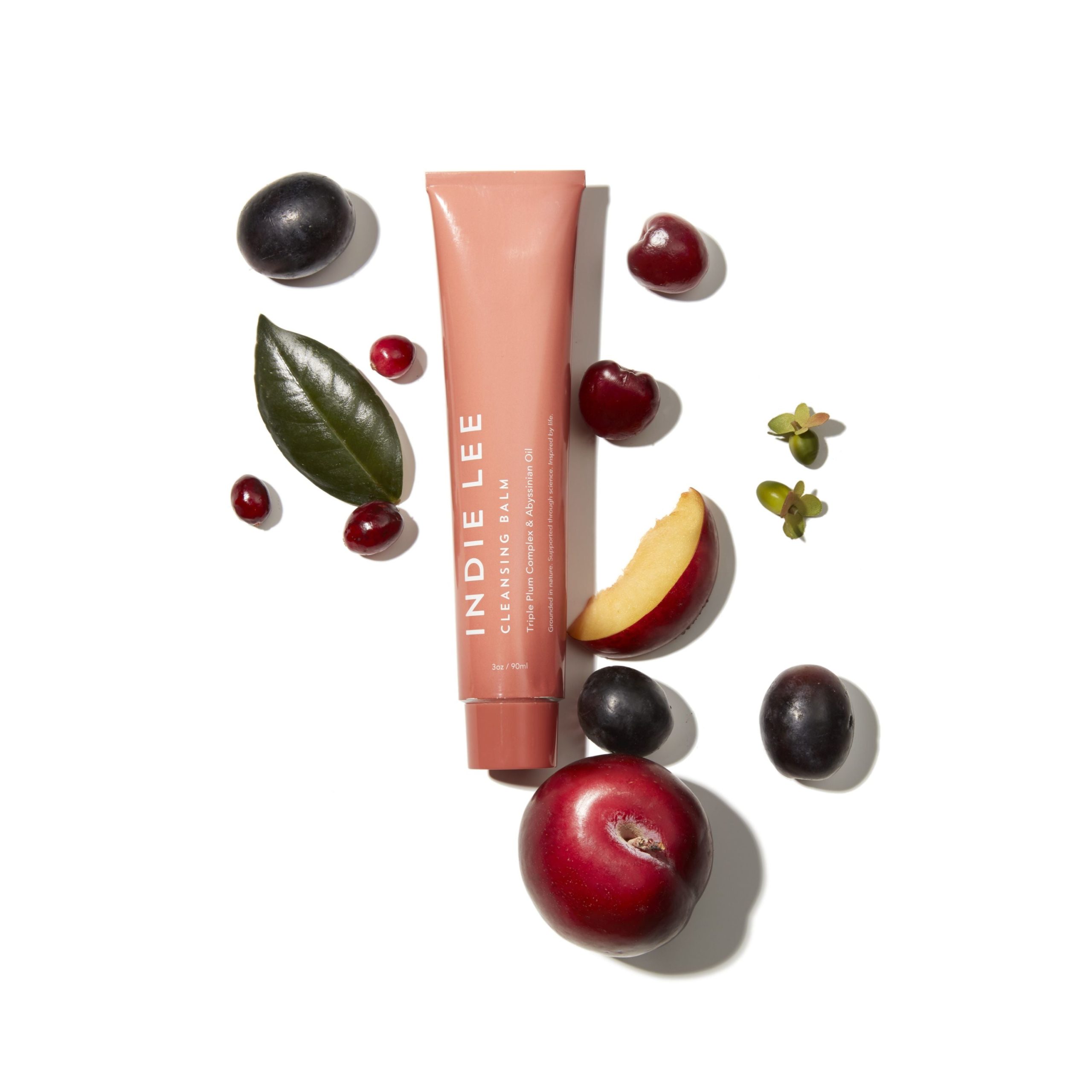 IndieLee_cleansingbalm_lifestyle4.jpg