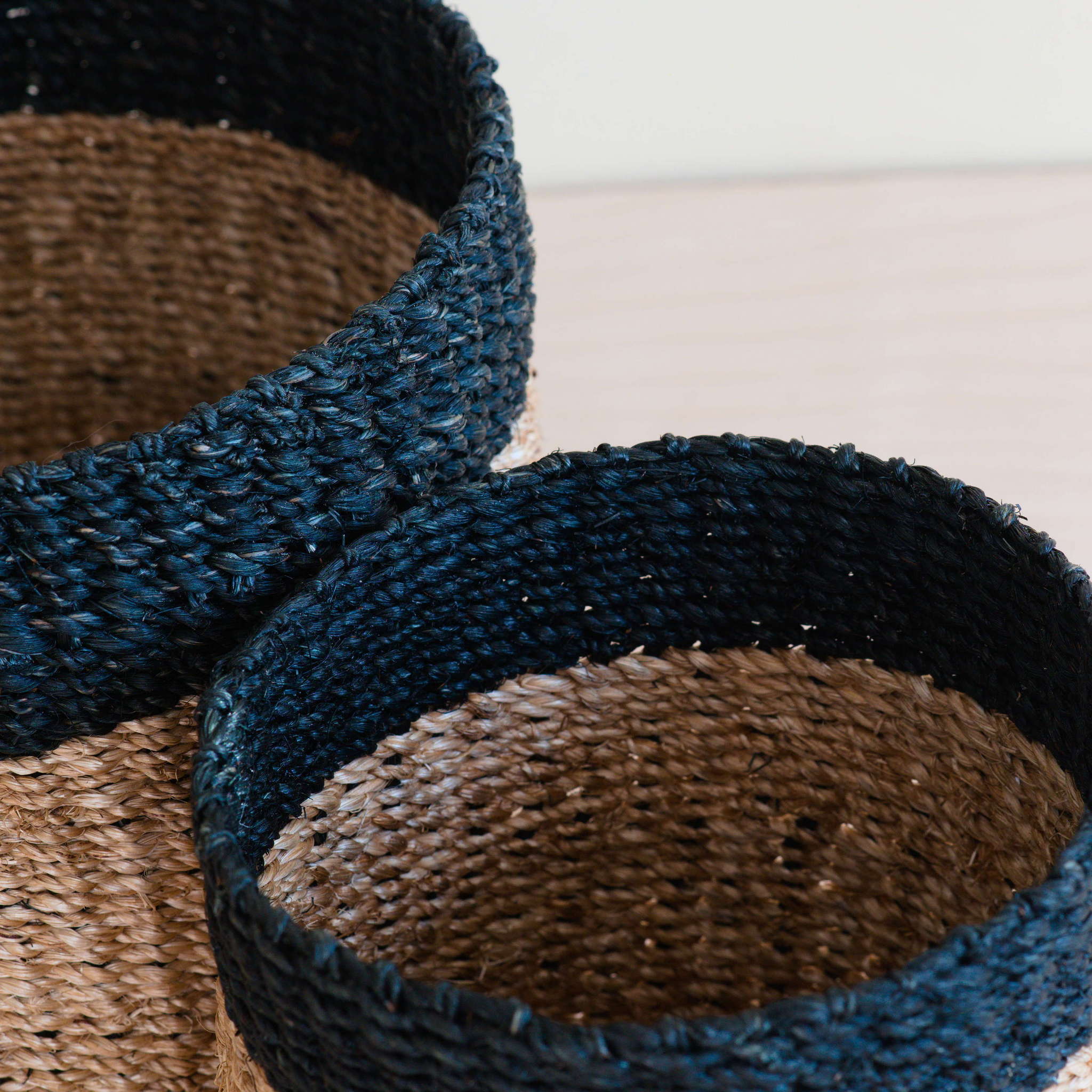 LIKHA_80015_Abaca-Cylinder-TabletopBaskets-s2_Black-4.jpg