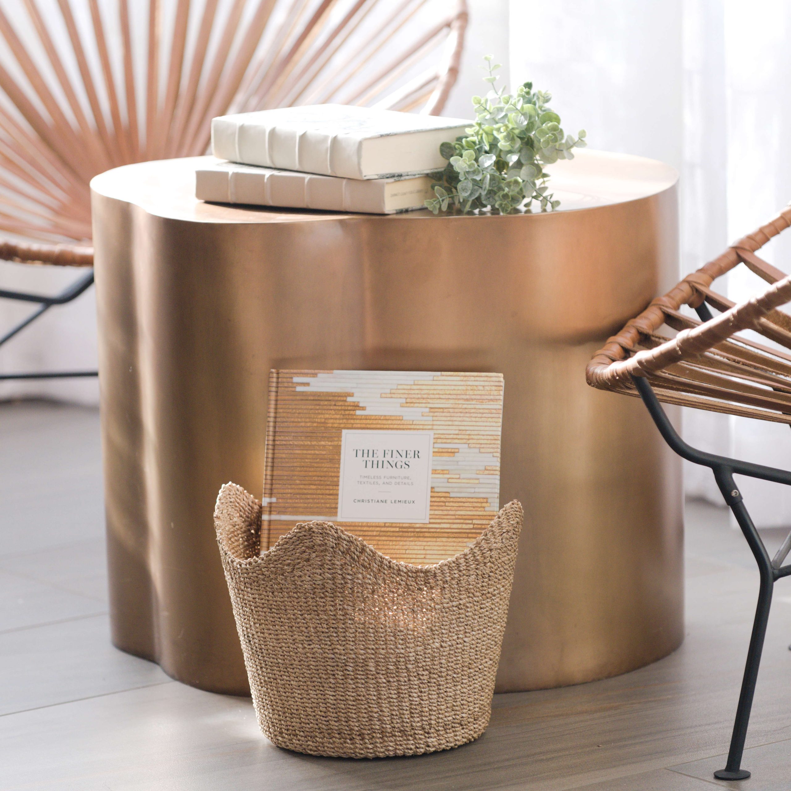 LIKHA_80020_Abaca-Scallop-Basket_Natural-5.jpg
