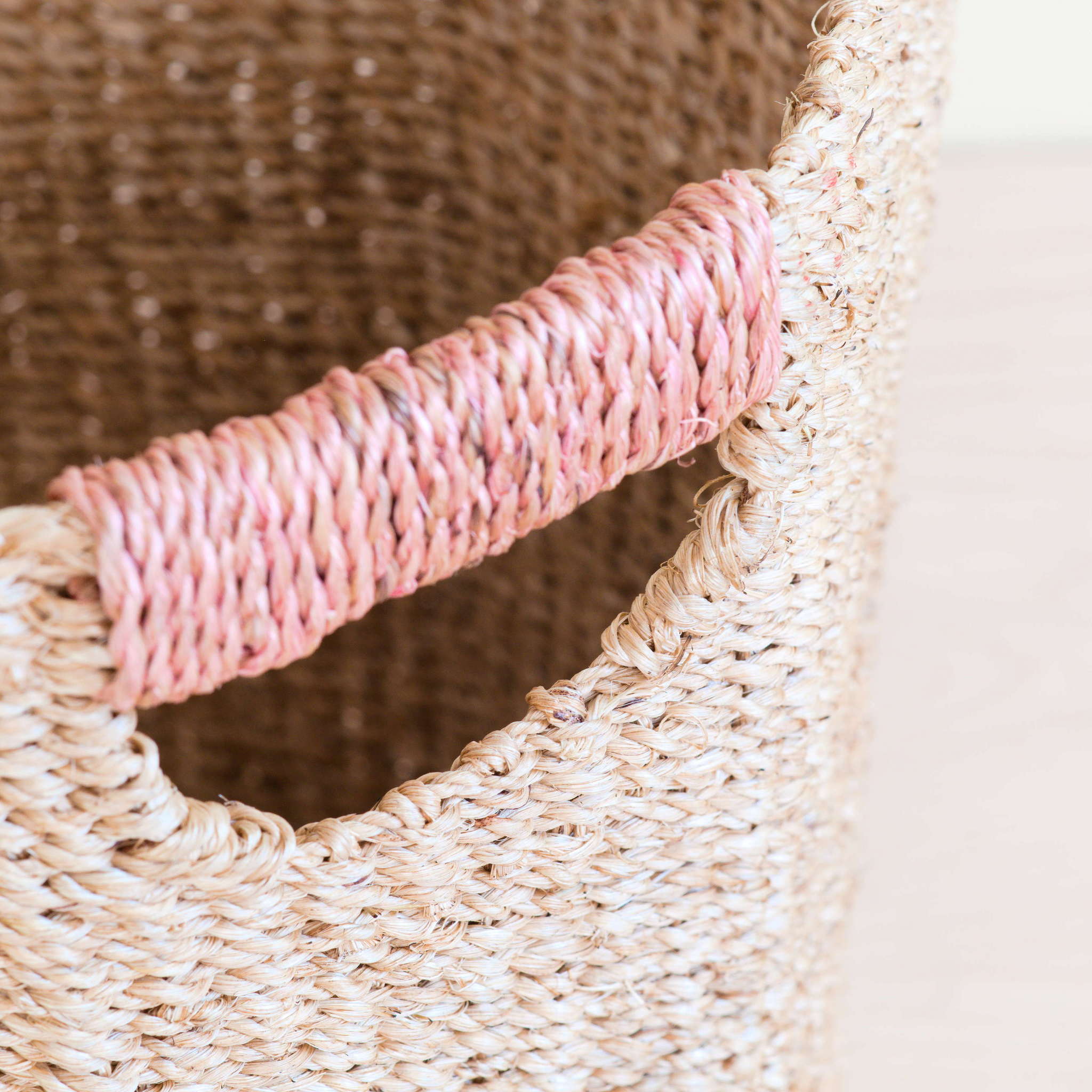 LIKHA_80023_Abaca-Octagon-Basket_Dusty-Rose-2.jpg