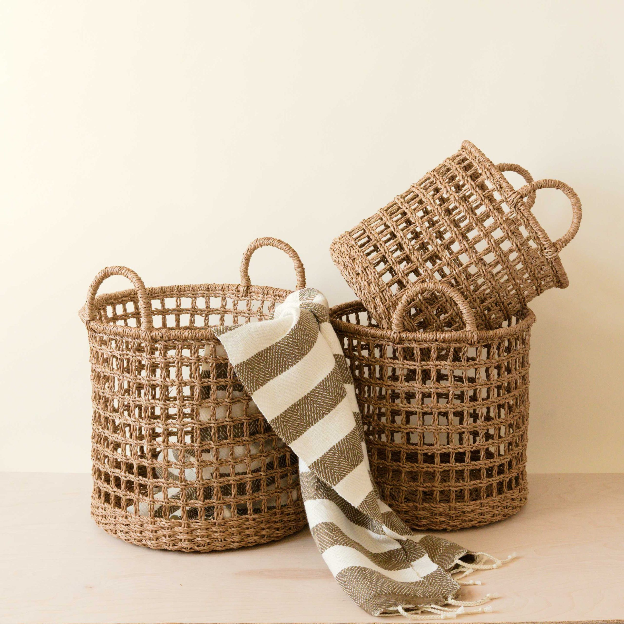 LIKHA_80048_Seagrass-OpenWeave-CylinderBaskets-s3-3.jpg