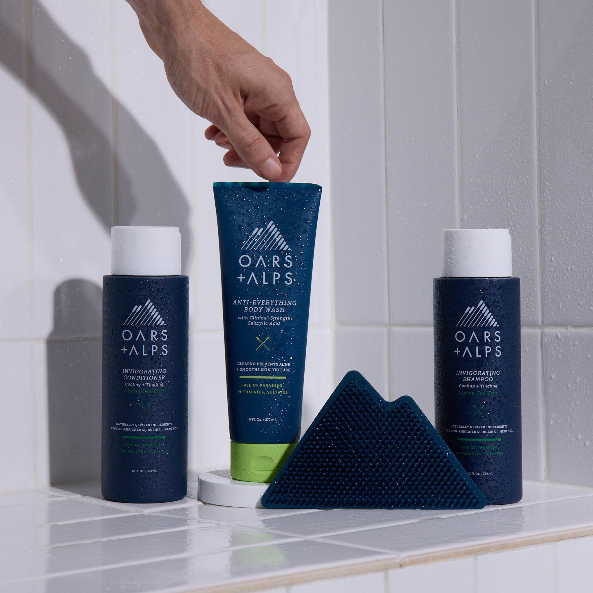 OarsAlps_AEBodyWash_lifestyle_8.jpg