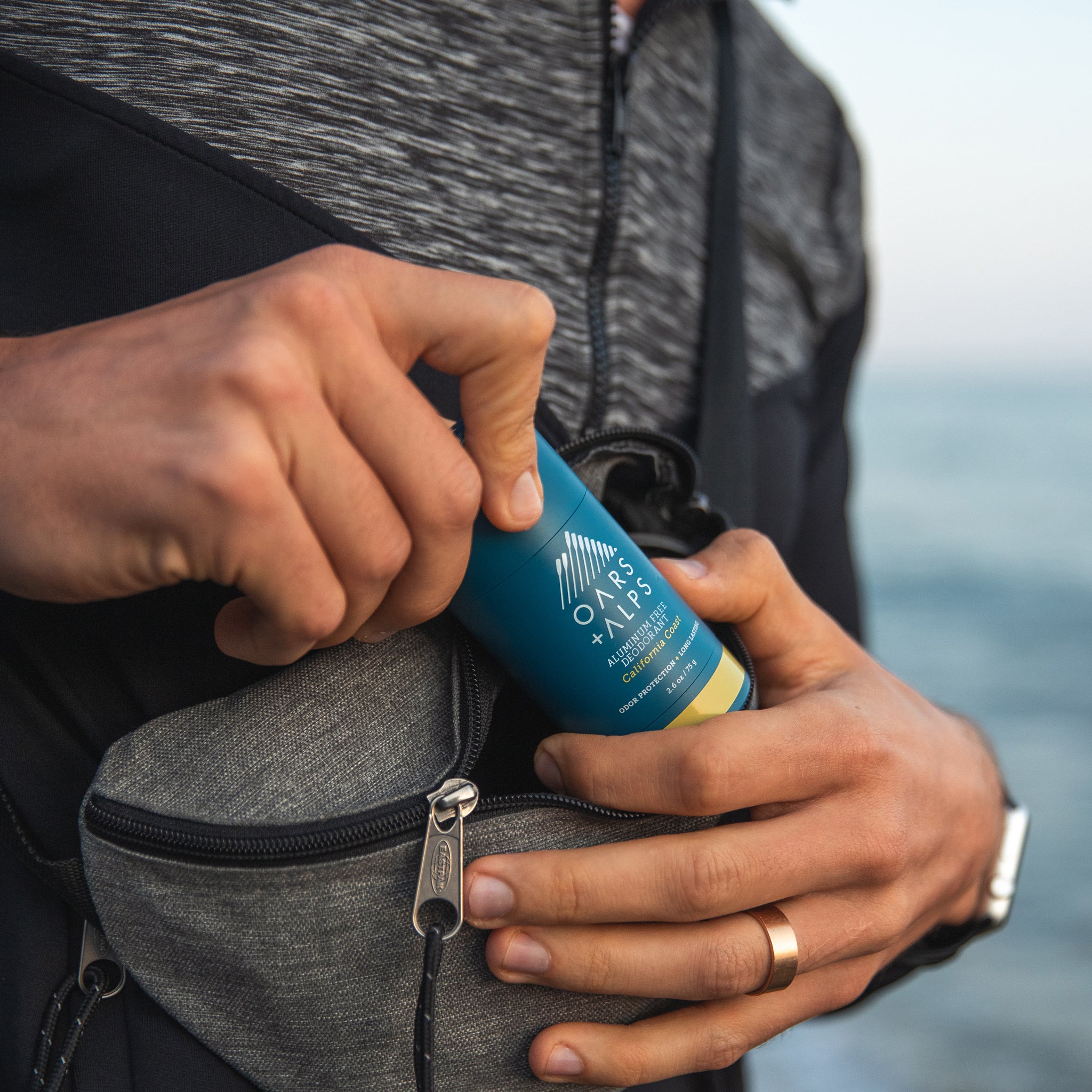 OarsAlps_DeoStick_CaliCoast_lifestyle_4.jpg