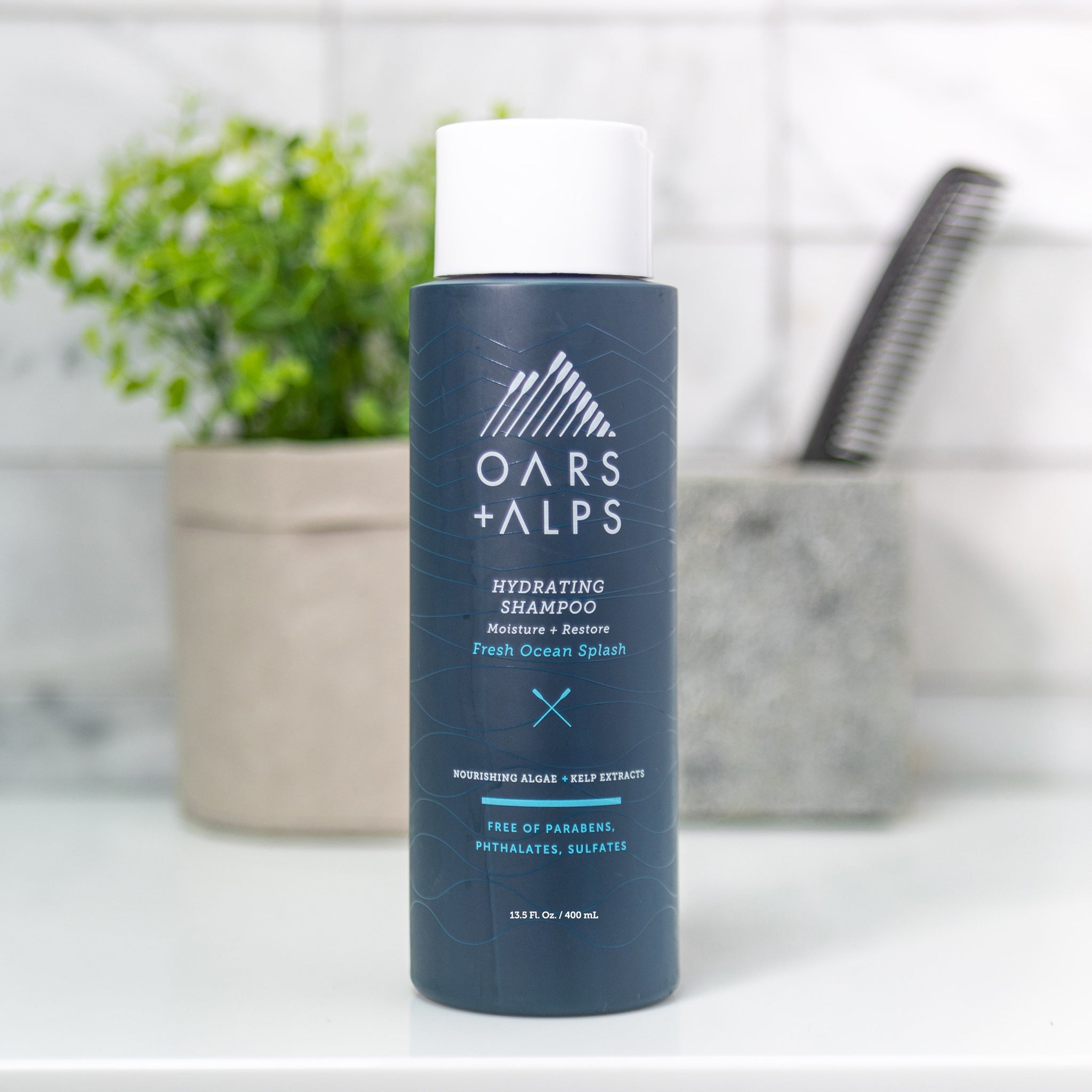 OarsAlps_HydratingShampoo_lifestyle_7-1.jpg