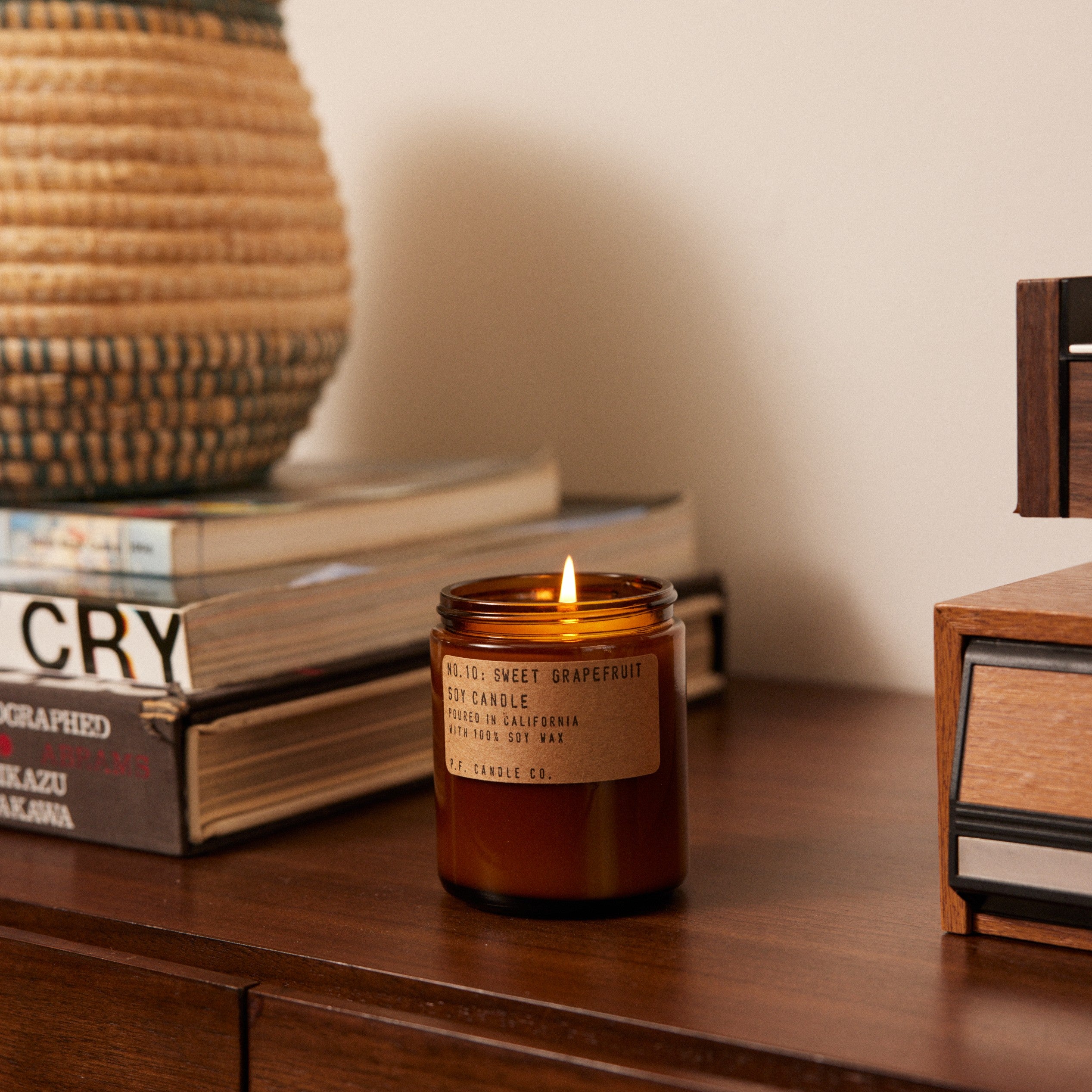 PF-Candle-Leisure59372-Retouch.jpg