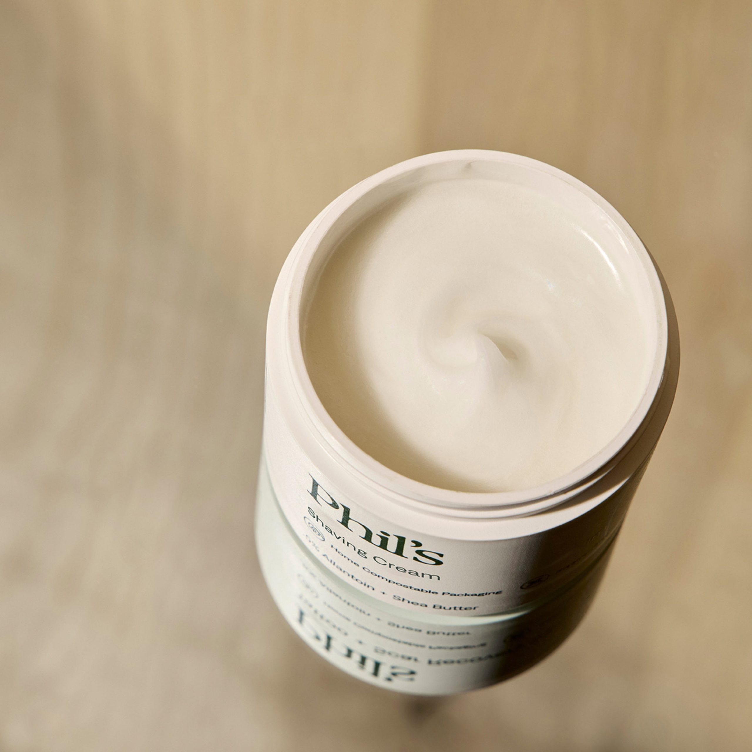 PH-01-2031_ShavingCream_3.jpg