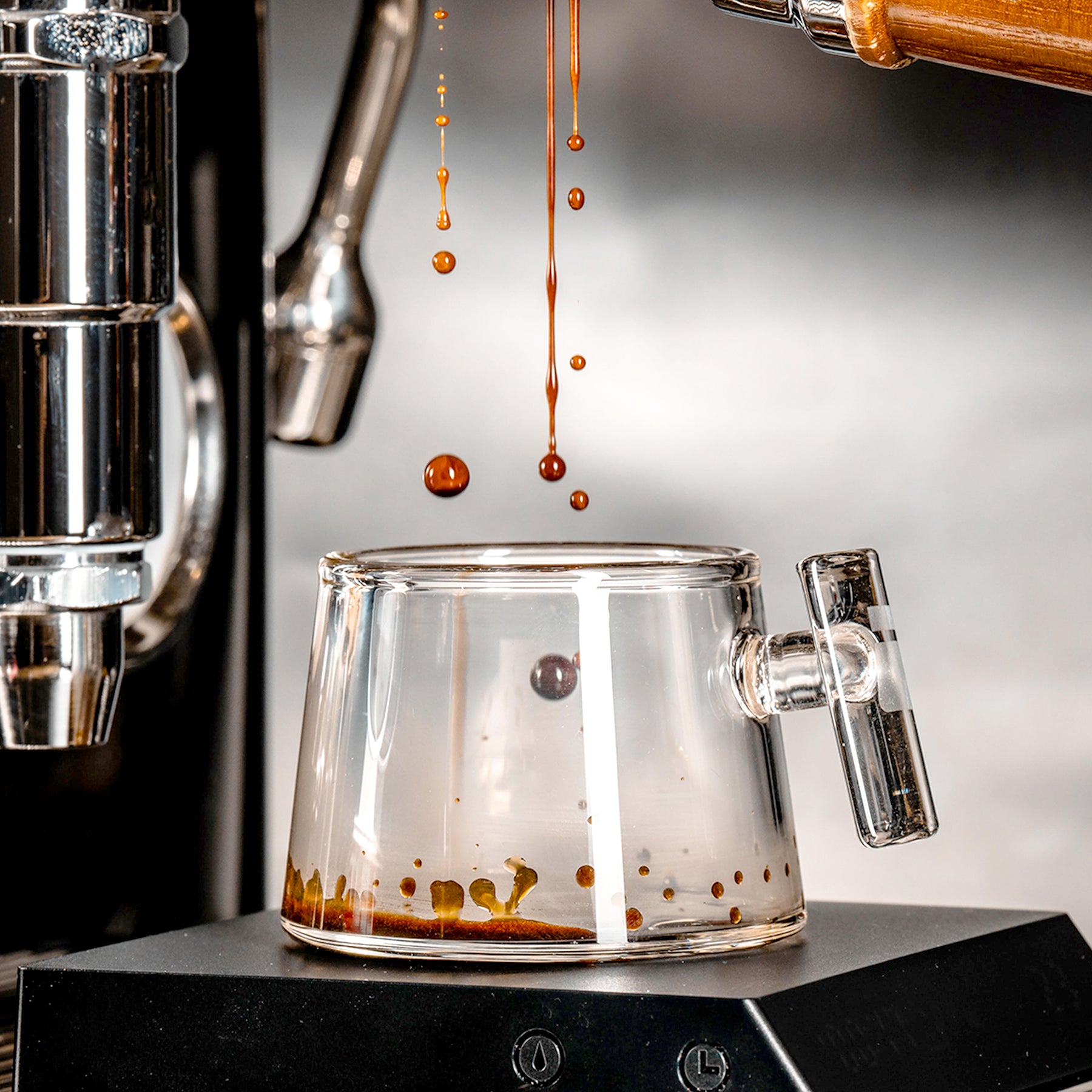 PureOver_EspressoCupSet_Black_Lifestyle1.jpg
