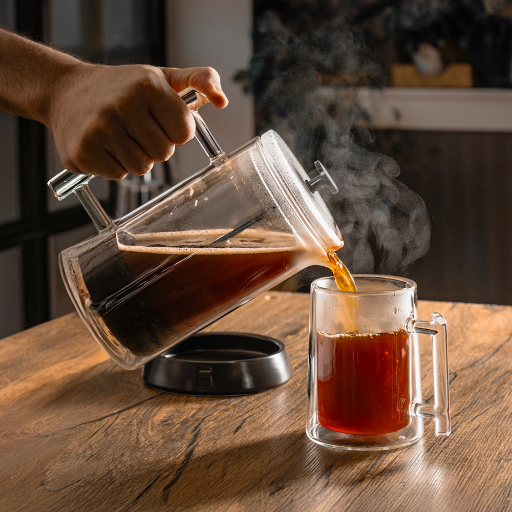 PureOver_FrenchPress_Black_Lifestyle1.jpg