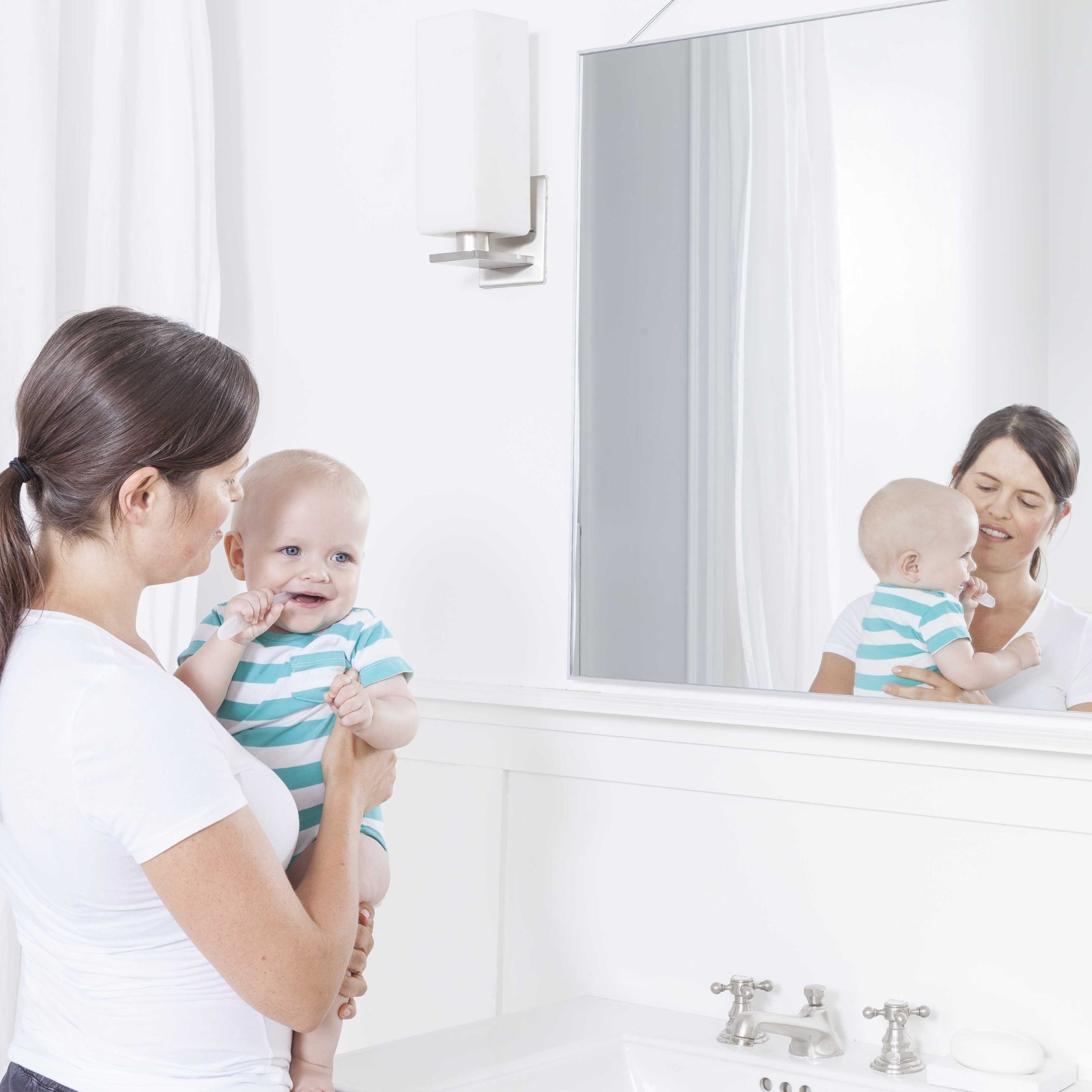 RADIUS_PureBrush_Lifestyle2.jpg