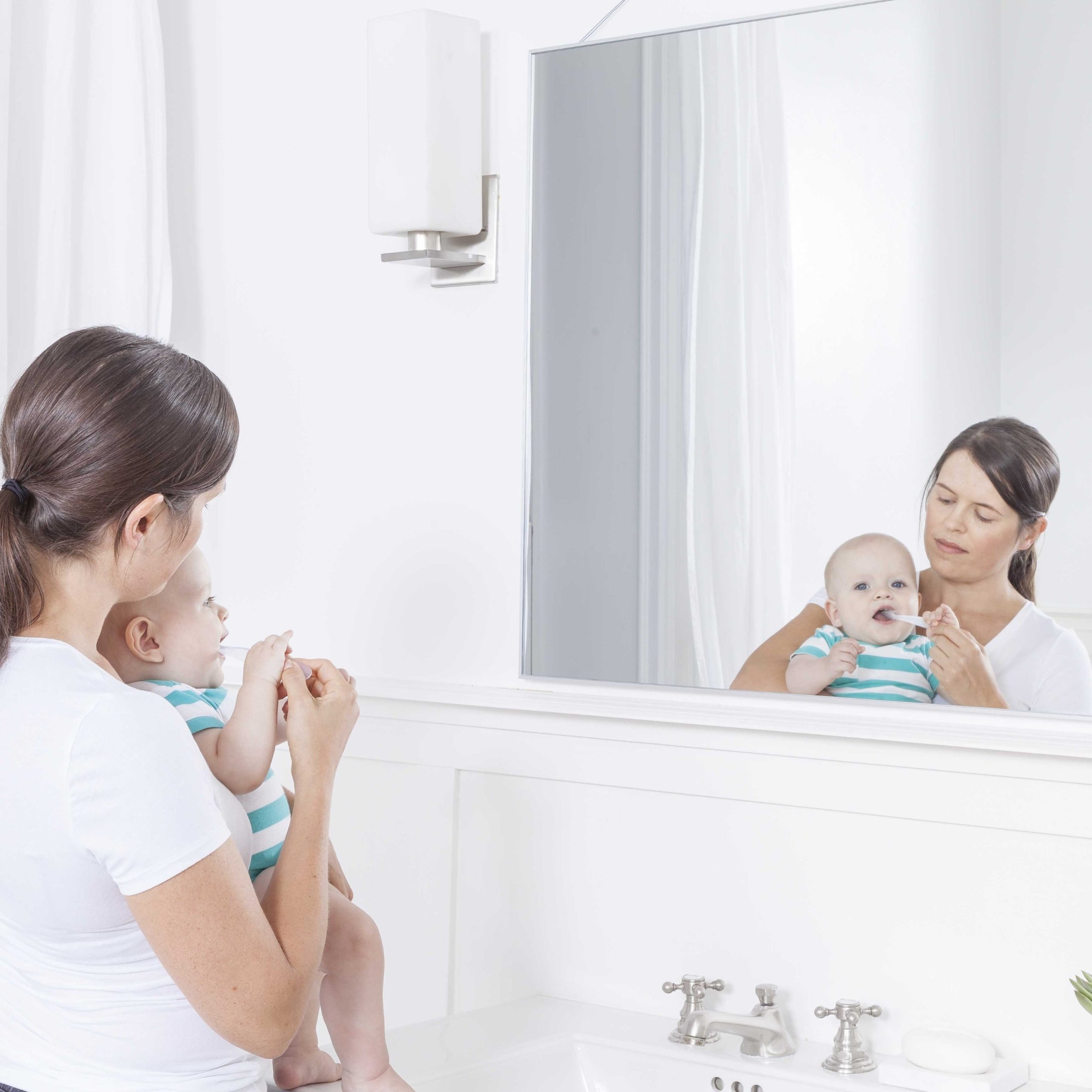 RADIUS_PureBrush_Lifestyle3.jpg