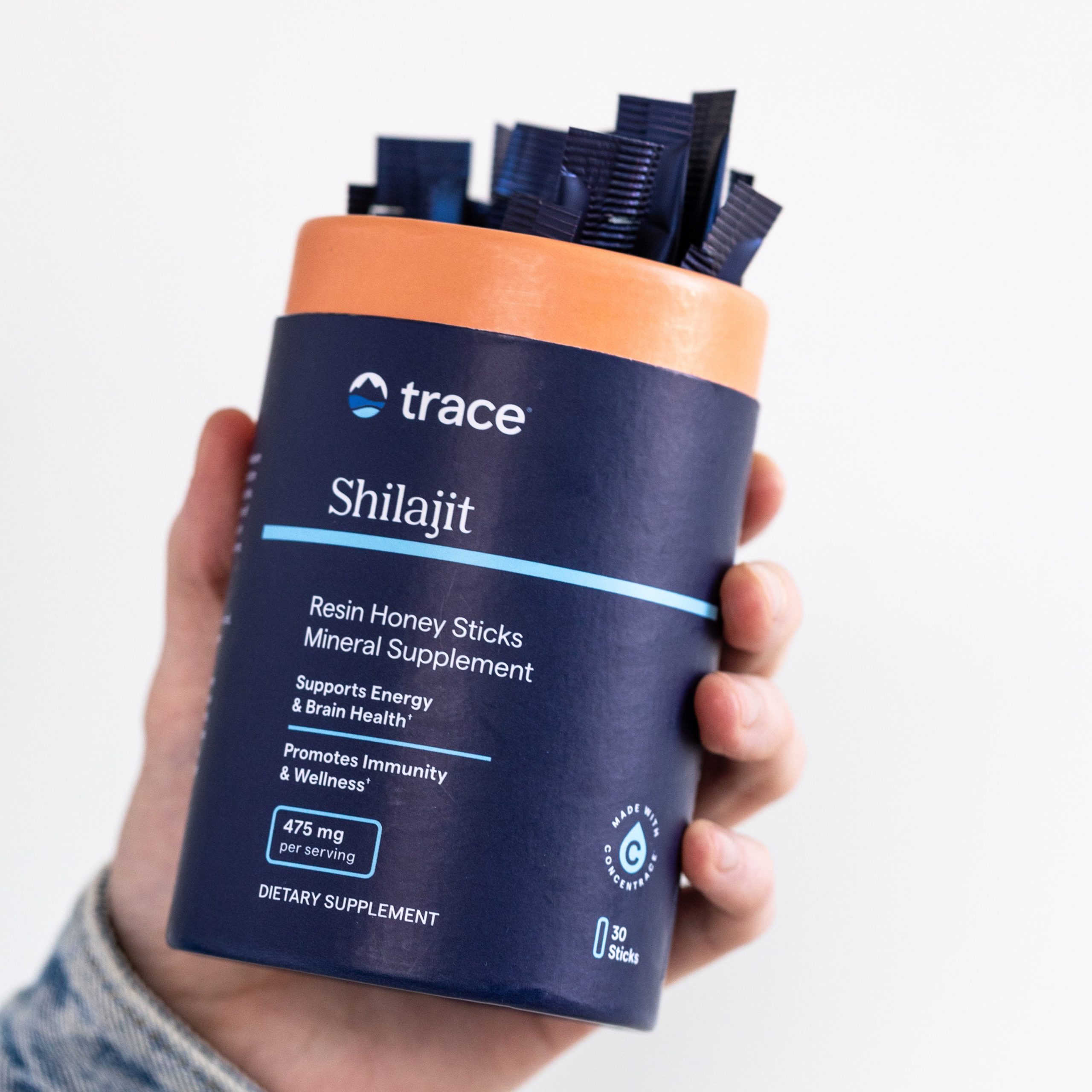 SHHS01_-_Shilajit_Honey_Sticks_Lifestyle1.jpg