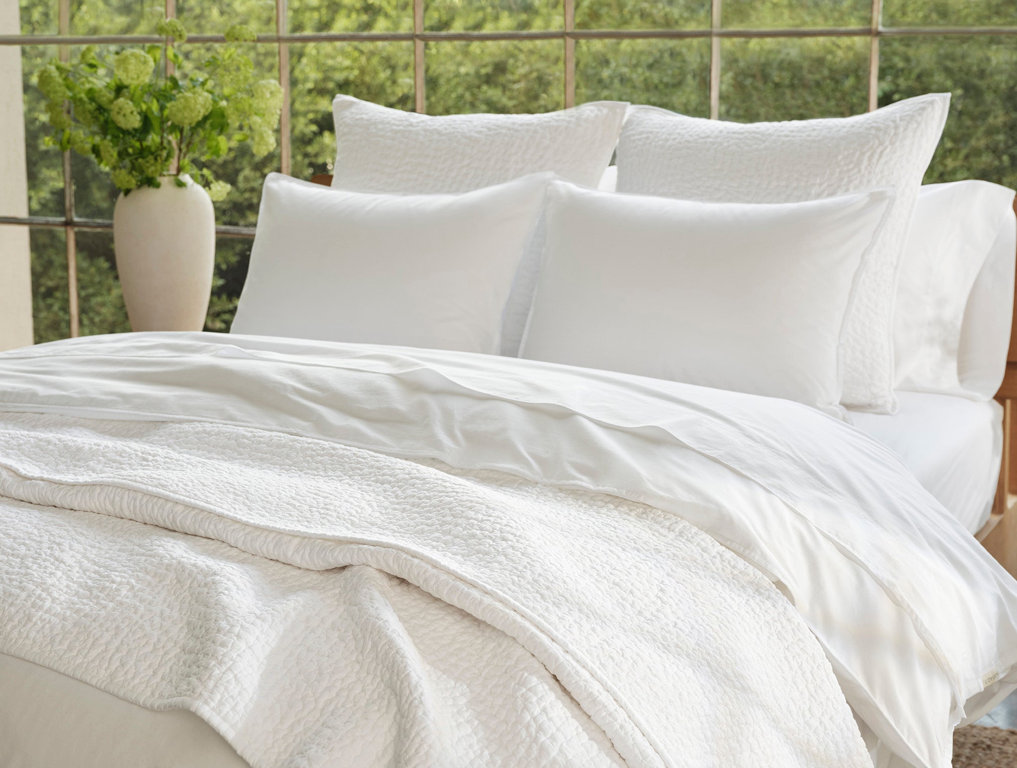 SP26_EE_CrinklePercale_White_074_2a7d59af-edac-42ea-9cb4-66ee053ac65d.jpg
