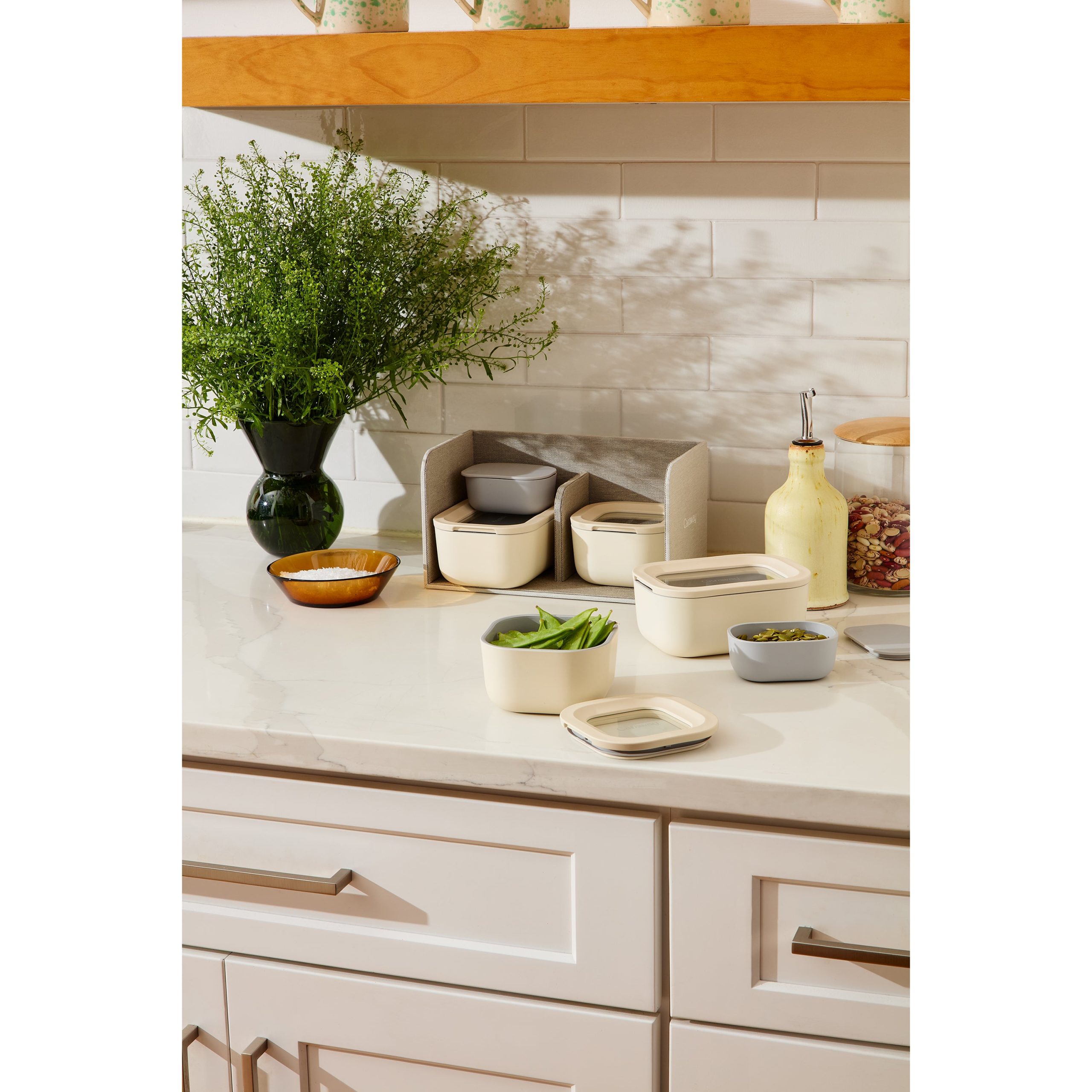 Shot_02_Non-Toxic_Set_0155_Cream_3.jpg