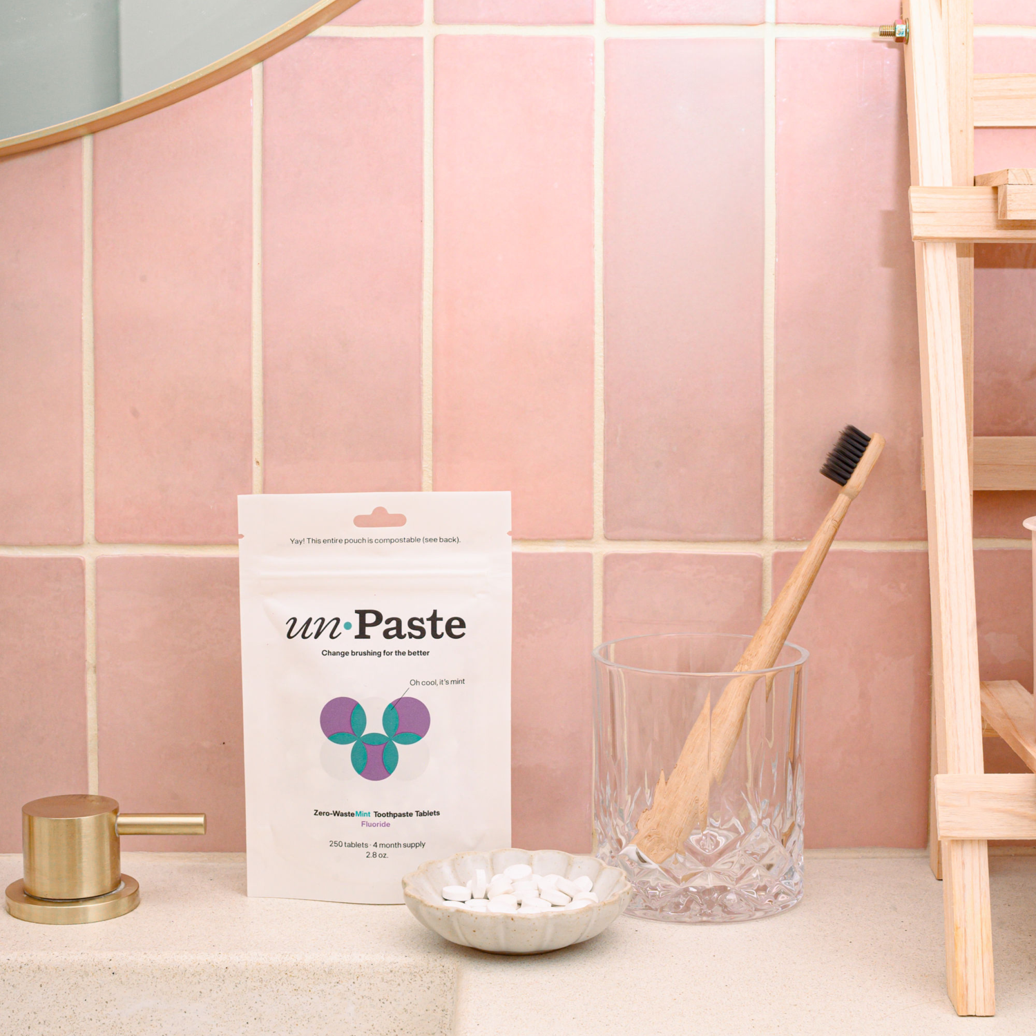 Unpaste_Fluoride_Toothpaste_Tablets_Mint_250_count_lifestyle1.png