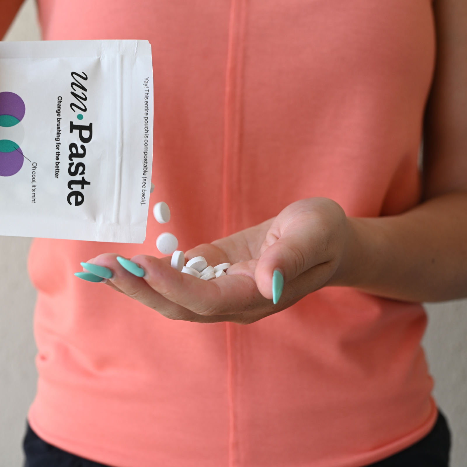 Unpaste_Fluoride_Toothpaste_Tablets_Mint_250_count_lifestyle2.png
