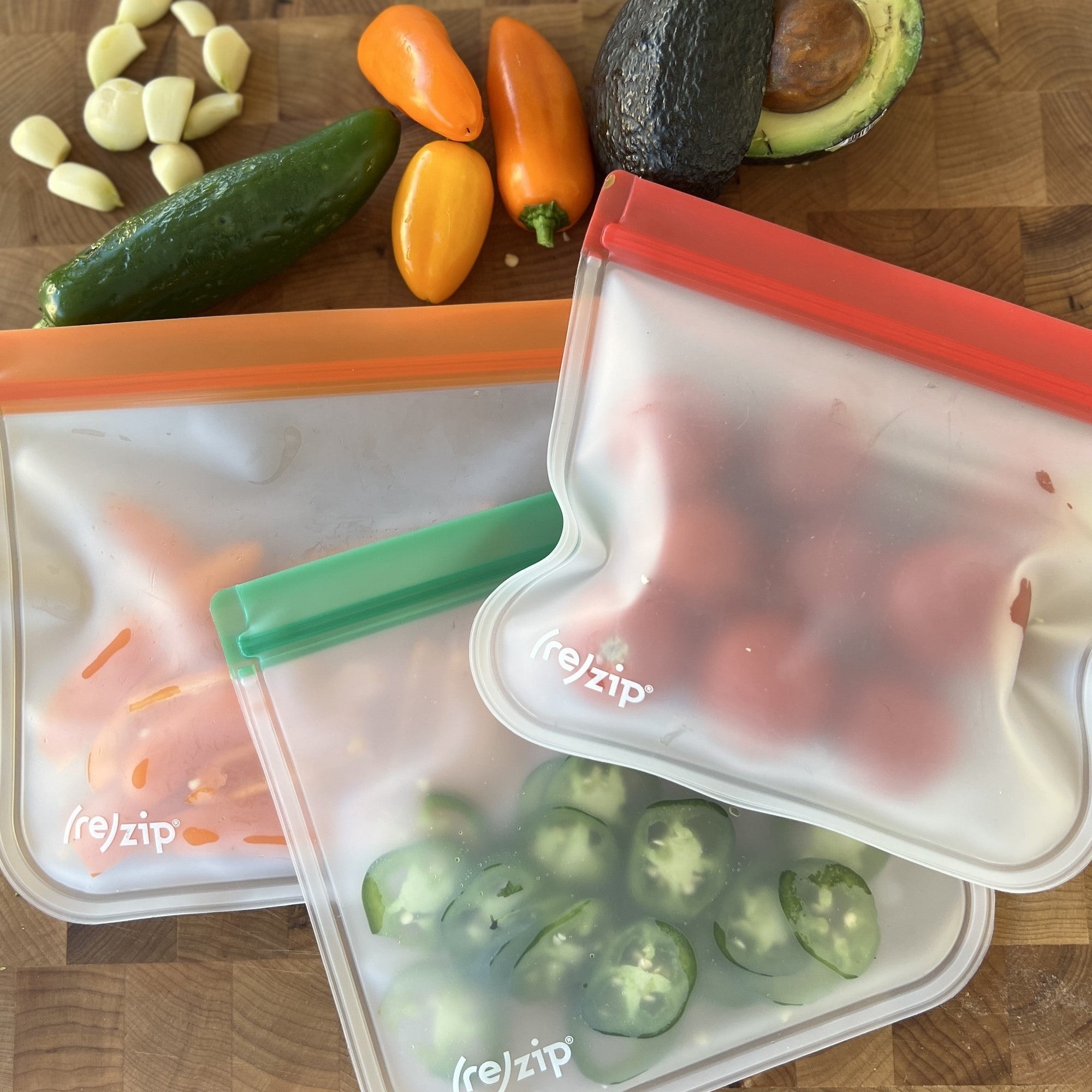 re_zip_ReusableSandwich_LunchBags_5Pack_RTEBP_LunchPack_Lifestyle1.jpg